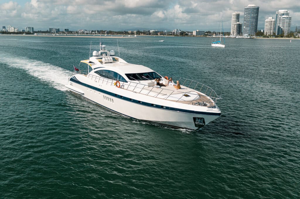 YOTCAPRI-05 svg+xml;charset=utf - YOT Capri