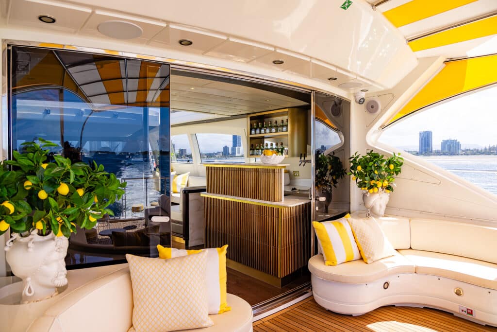 yot_capri-36 svg+xml;charset=utf - YOT Capri